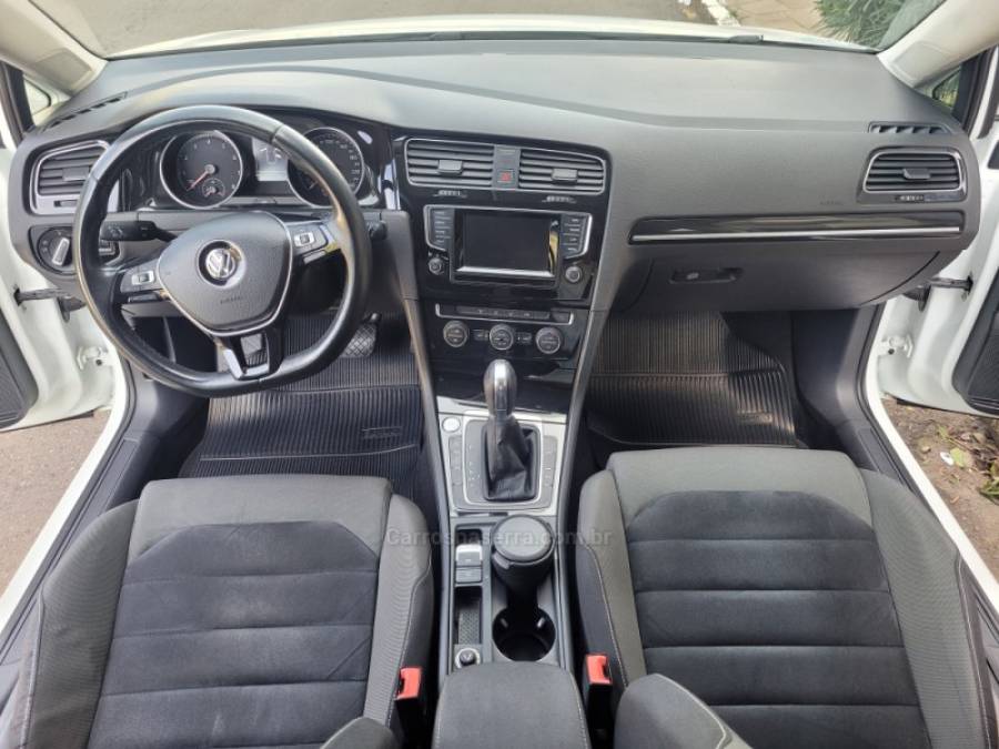 VOLKSWAGEN - GOLF - 2014/2014 - Branca - R$ 78.000,00