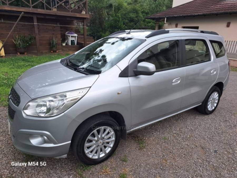 CHEVROLET - SPIN - 2014/2014 - Prata - R$ 44.900,00