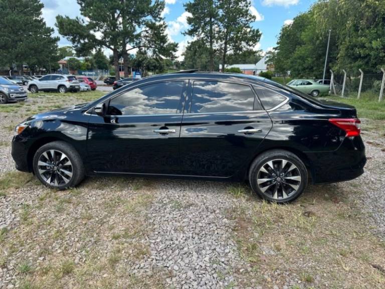 NISSAN - SENTRA - 2018/2019 - Preta - R$ 89.500,00
