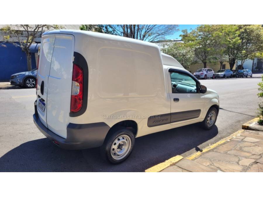 FIAT - FIORINO - 2014/2015 - Branca - R$ 52.000,00