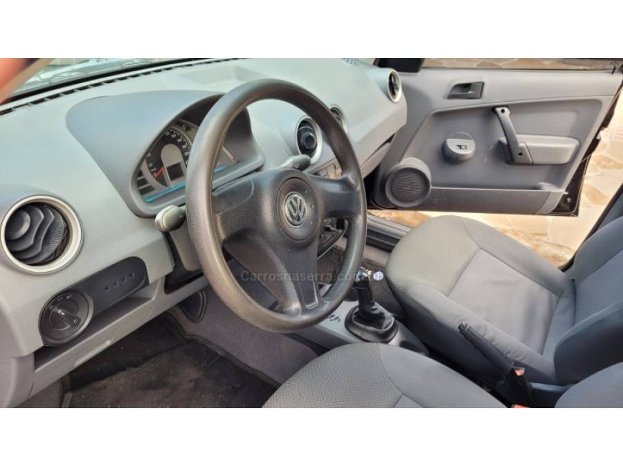 VOLKSWAGEN - SAVEIRO - 2008/2009 - Preta - R$ 37.500,00