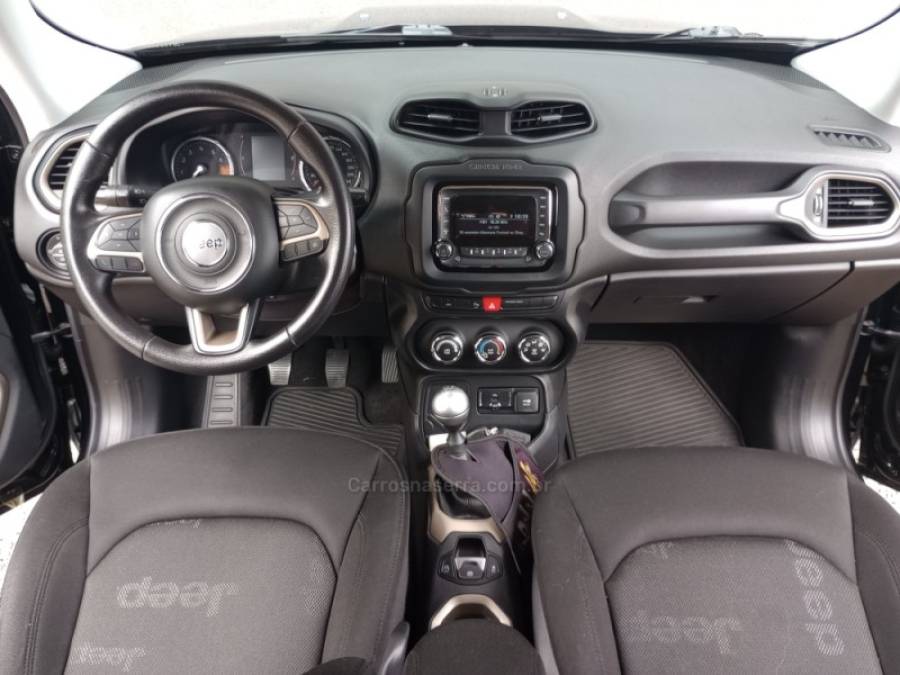 JEEP - RENEGADE - 2018/2018 - Preta - R$ 72.000,00
