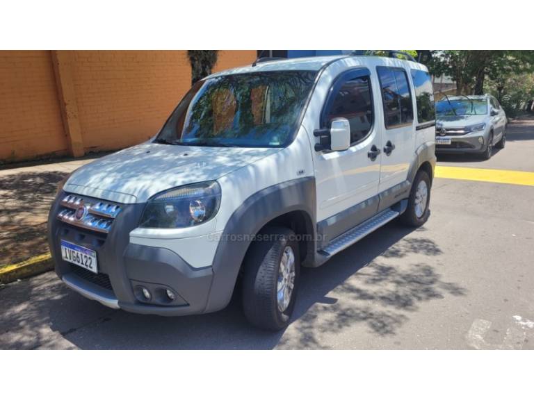 FIAT - DOBLÓ - 2014/2014 - Branca - R$ 55.000,00
