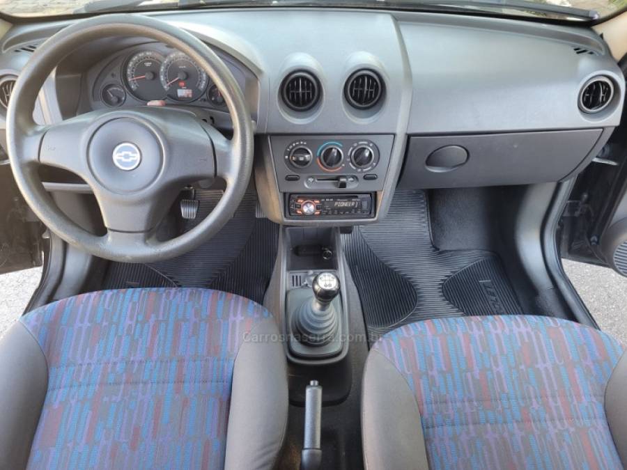 CHEVROLET - CELTA - 2010/2010 - Preta - R$ 24.900,00