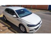 VOLKSWAGEN - POLO - 2018/2019 - Branca - R$ 61.500,00