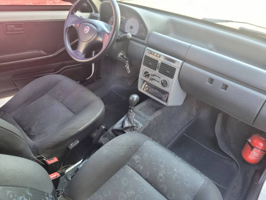 FIAT - UNO - 2013/2013 - Branca - R$ 26.900,00