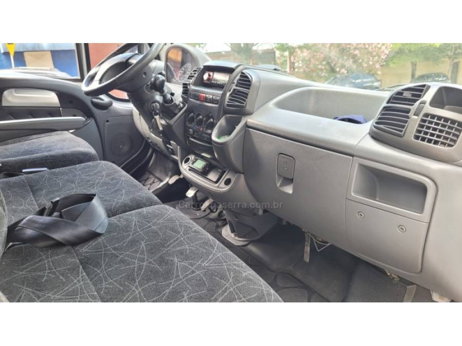 FIAT - DUCATO - 2011/2012 - Prata - Sob Consulta