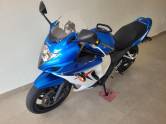 SUZUKI - GSX - 2015/2016 - Azul - R$ 35.000,00