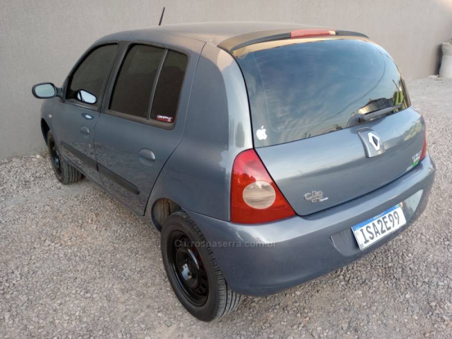 RENAULT - CLIO - 2011/2011 - Cinza - R$ 19.500,00