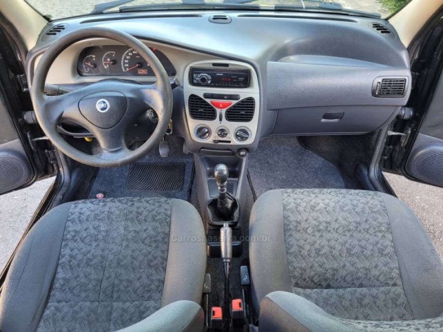 FIAT - PALIO - 2008/2008 - Preta - R$ 24.500,00