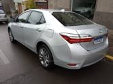 TOYOTA - COROLLA - 2018/2019 - Prata - R$ 105.000,00