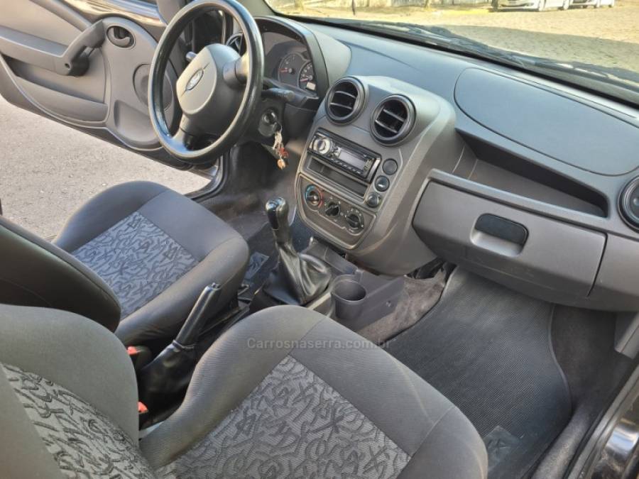 FORD - KA - 2009/2009 - Preta - R$ 19.500,00