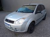 FORD - FIESTA - 2007/2008 - Prata - R$ 19.500,00