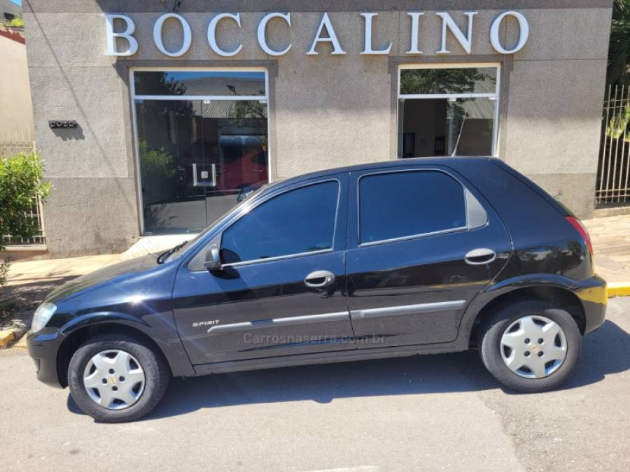 CHEVROLET - CELTA - 2010/2010 - Preta - R$ 24.900,00