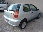 FIAT - PALIO - 2006/2007 - Prata - R$ 18.500,00